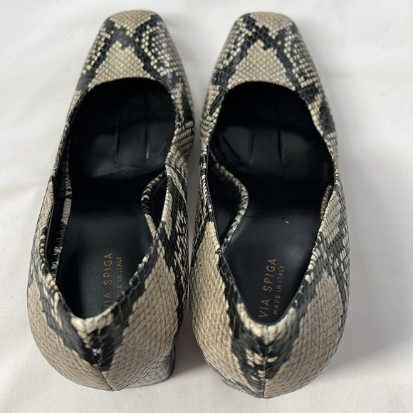 NWOB Via Spiga Snakeskin Block Heels - Picture 5 of 8